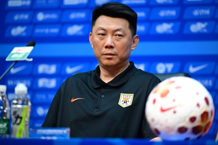 唐田:如何限制米特里策和王钰栋,可能会用克雷桑和瓦科去限制吧 唐田:如何限制米特里策和王钰栋,可能会用克雷桑和瓦科去限制吧