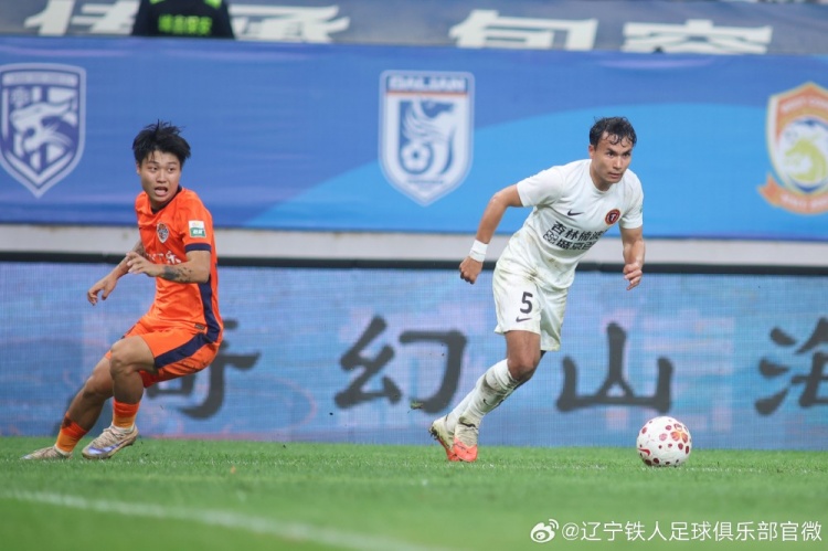 辽宁铁人楠波湾客场4-0完胜青岛海牛 辽宁铁人楠波湾客场4-0完胜青岛海牛