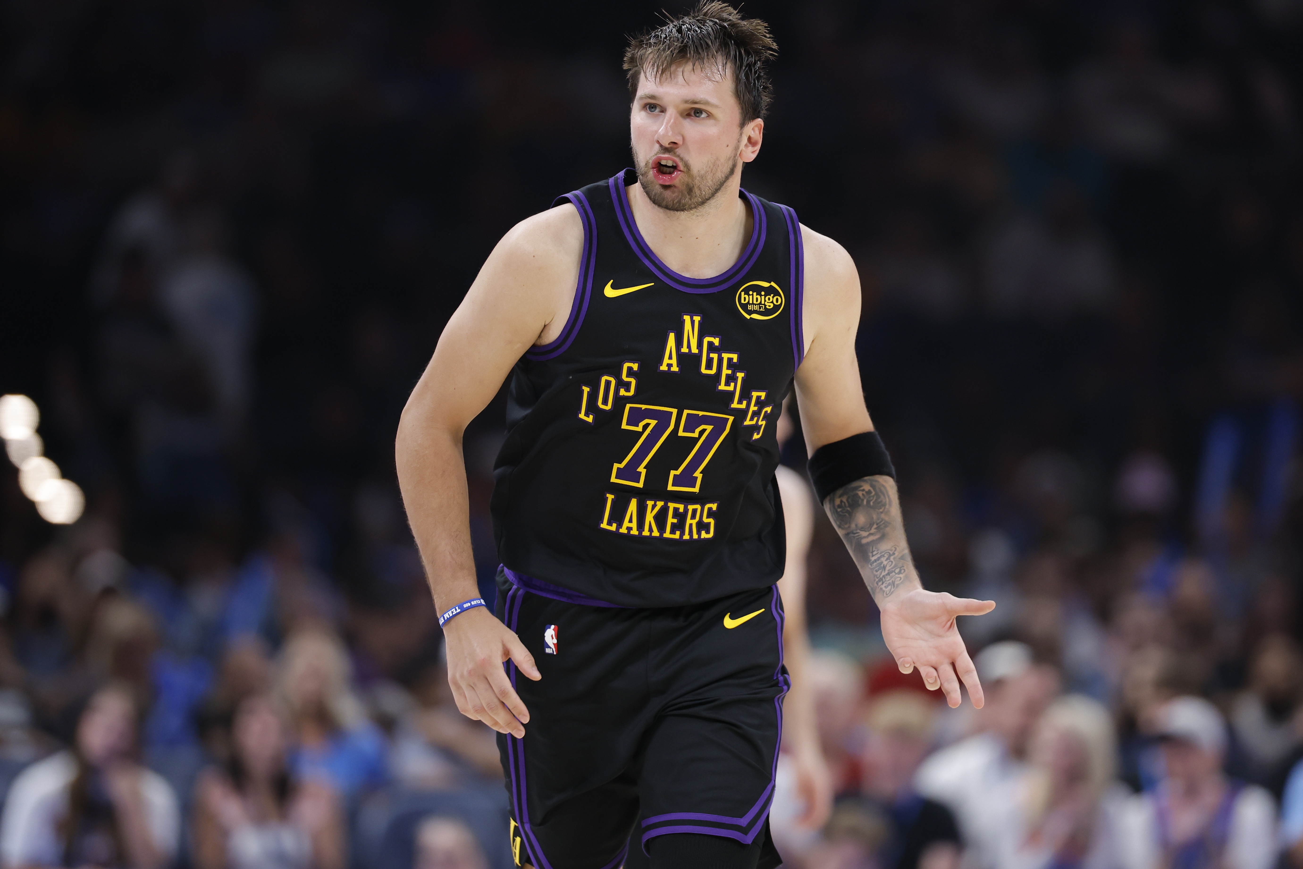 CBS新赛季奖项预测:东契奇MVP 阿德巴约DPOY 马祖拉最佳教练 CBS新赛季奖项预测:东契奇MVP 阿德巴约DPOY 马祖拉最佳教练